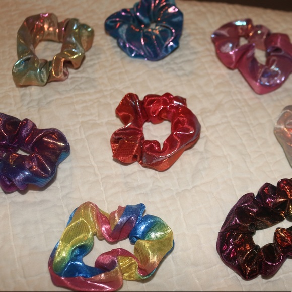 ❌SOLD❌ Pack of 5 New Sparkle SCRUNCHIES ✨ - Picture 4 of 7